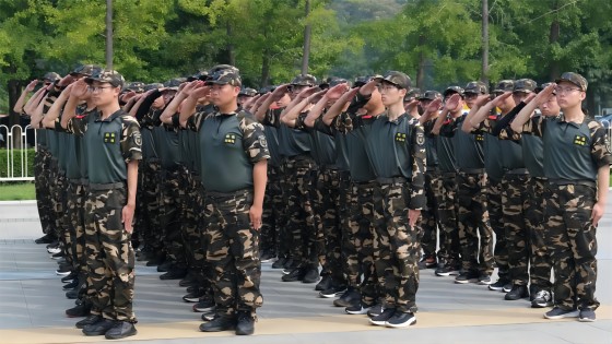 1695026168585046.jpg 军姿1.JPG